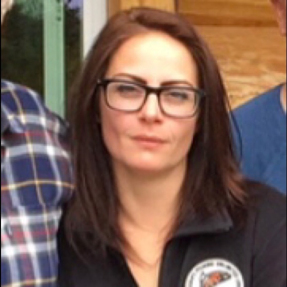 Meet your Posher, Sandra - Picture 2 of 2